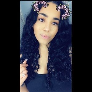 Meet your Posher, Melissa